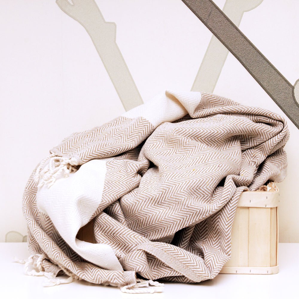 Bath & Body - Neutral - Gavelle