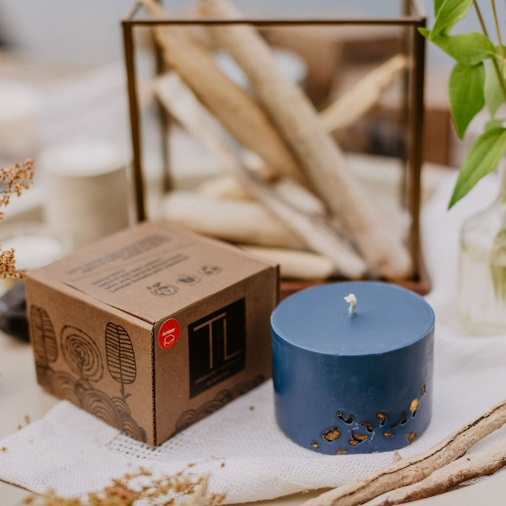 Hand-made Soy Wax Candle with Amber Scent