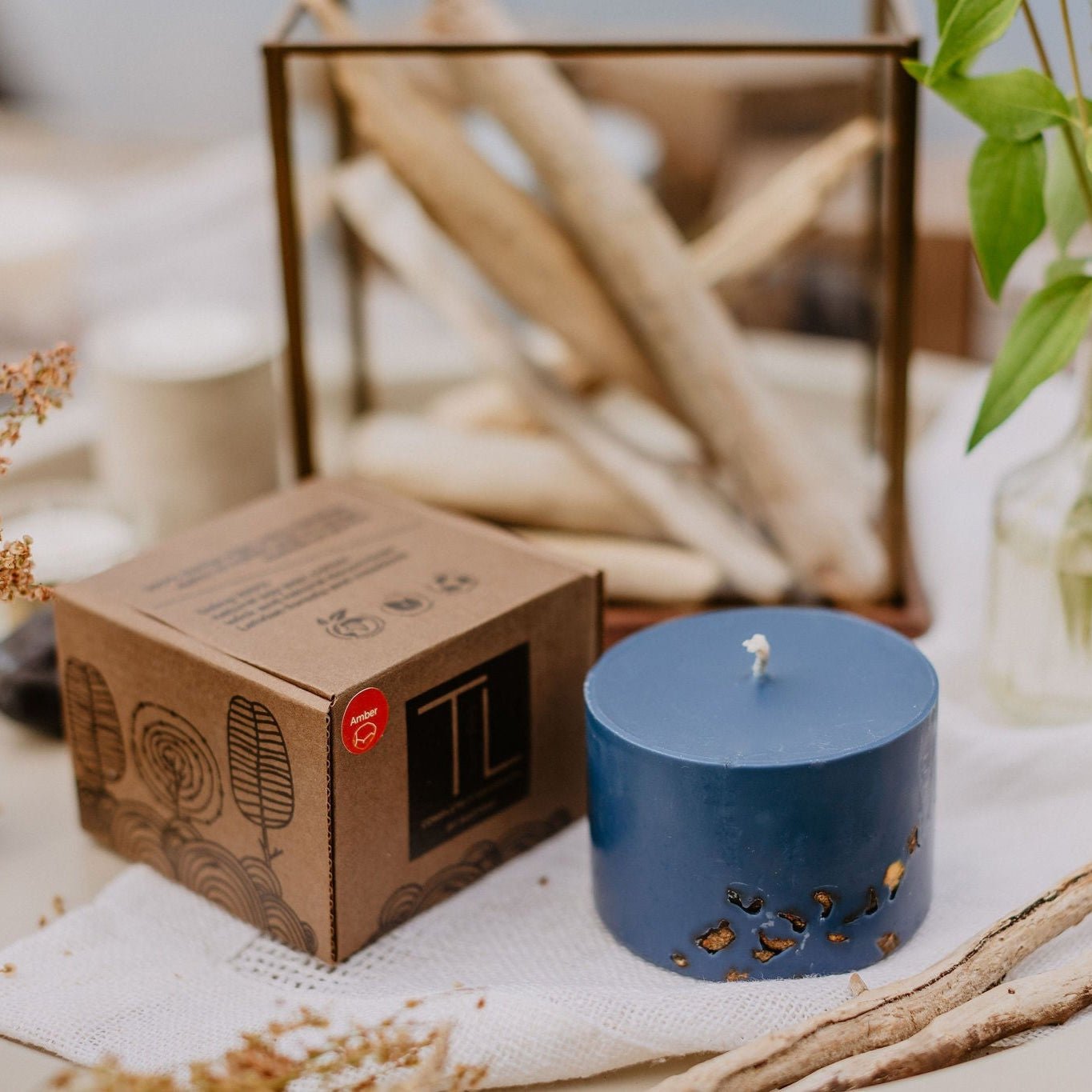 Hand-made Soy Wax Candle with Amber Scent