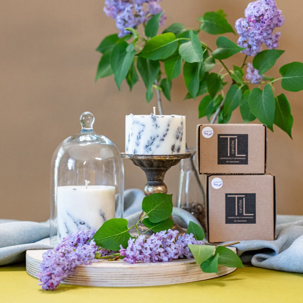 Hand-made Soy Wax Candle with Lavender Scent - White