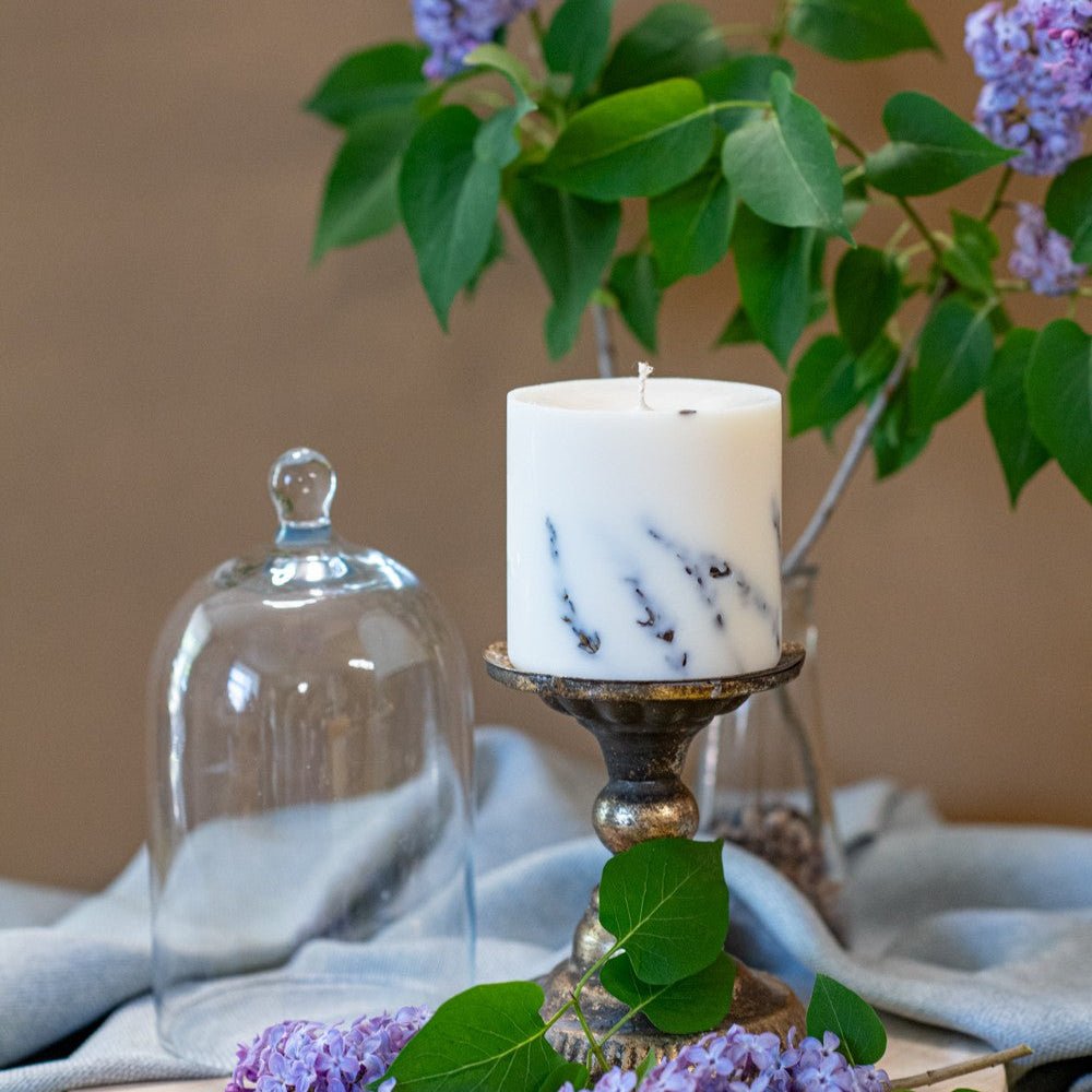 Hand-made Soy Wax Candle with Lavender Scent - White