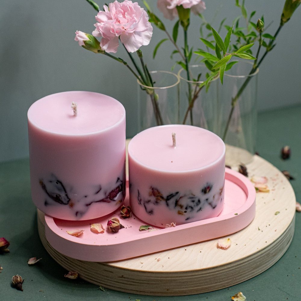 Hand-made Soy Wax Candle with Peony Scent