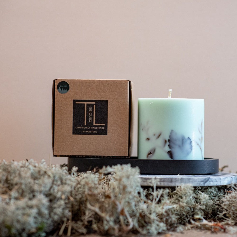 Hand-made Soy Wax Candle with Forest Scent - Mint Green